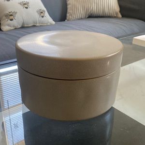 NWT Threshold Ceramic Box